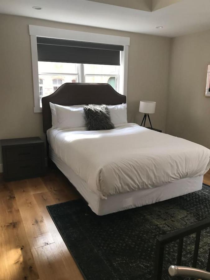 Renovated & Modern Home In Downtown Philly Philadelphia Bagian luar foto
