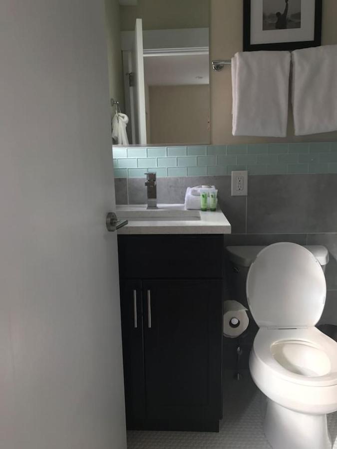 Renovated & Modern Home In Downtown Philly Philadelphia Bagian luar foto
