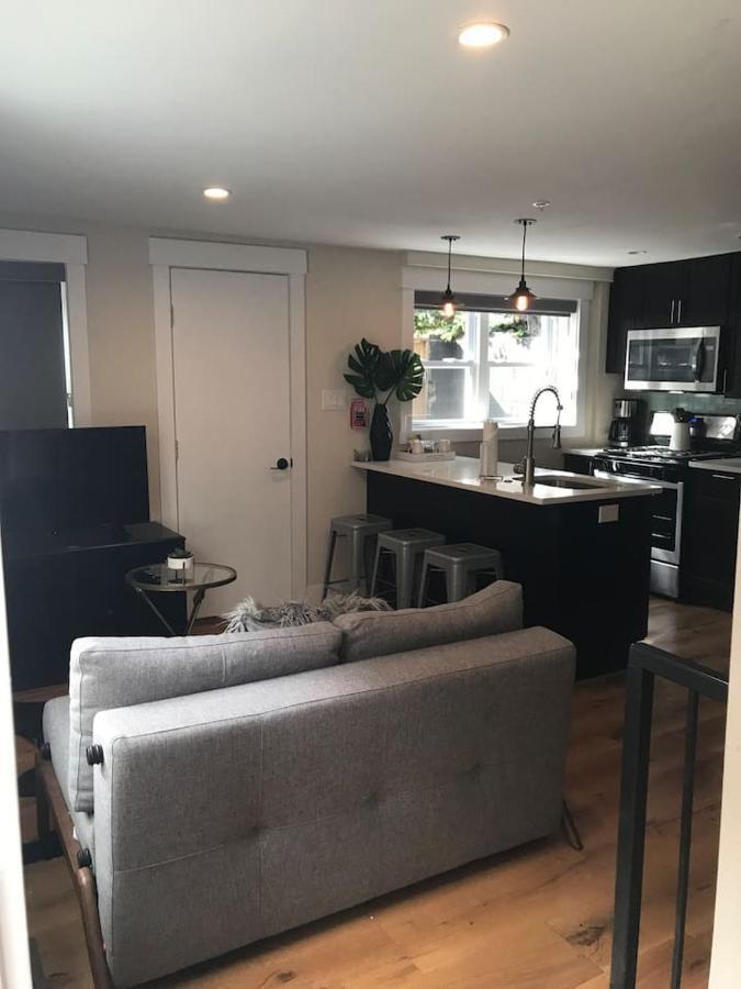 Renovated & Modern Home In Downtown Philly Philadelphia Bagian luar foto