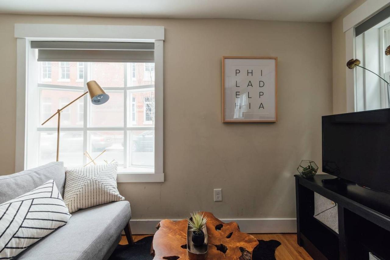 Renovated & Modern Home In Downtown Philly Philadelphia Bagian luar foto