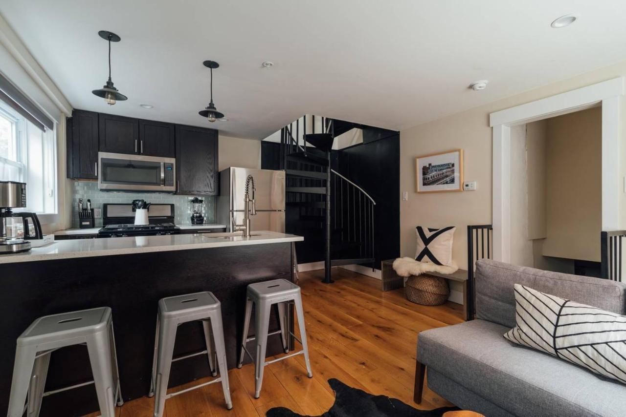 Renovated & Modern Home In Downtown Philly Philadelphia Bagian luar foto